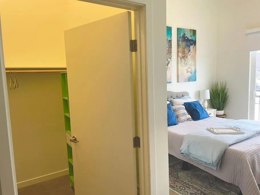 A Perfect Getaway In The Heart Of The Action Apartment Las Vegas 0*,  United States